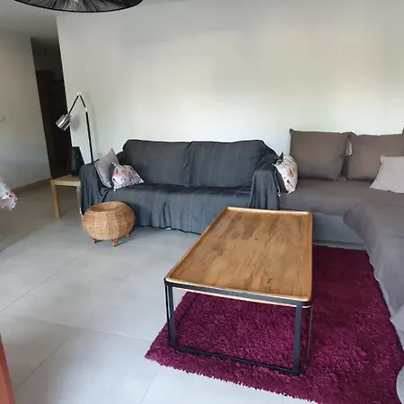 דירה Beautiful With Terrace In Saint-raphael *